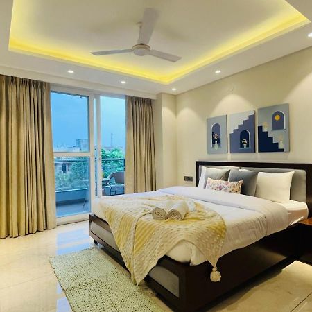 Zen Suites Gurgaon - Luxe Stays Collection Екстер'єр фото