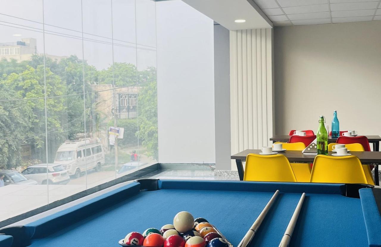 Zen Suites Gurgaon - Luxe Stays Collection Екстер'єр фото