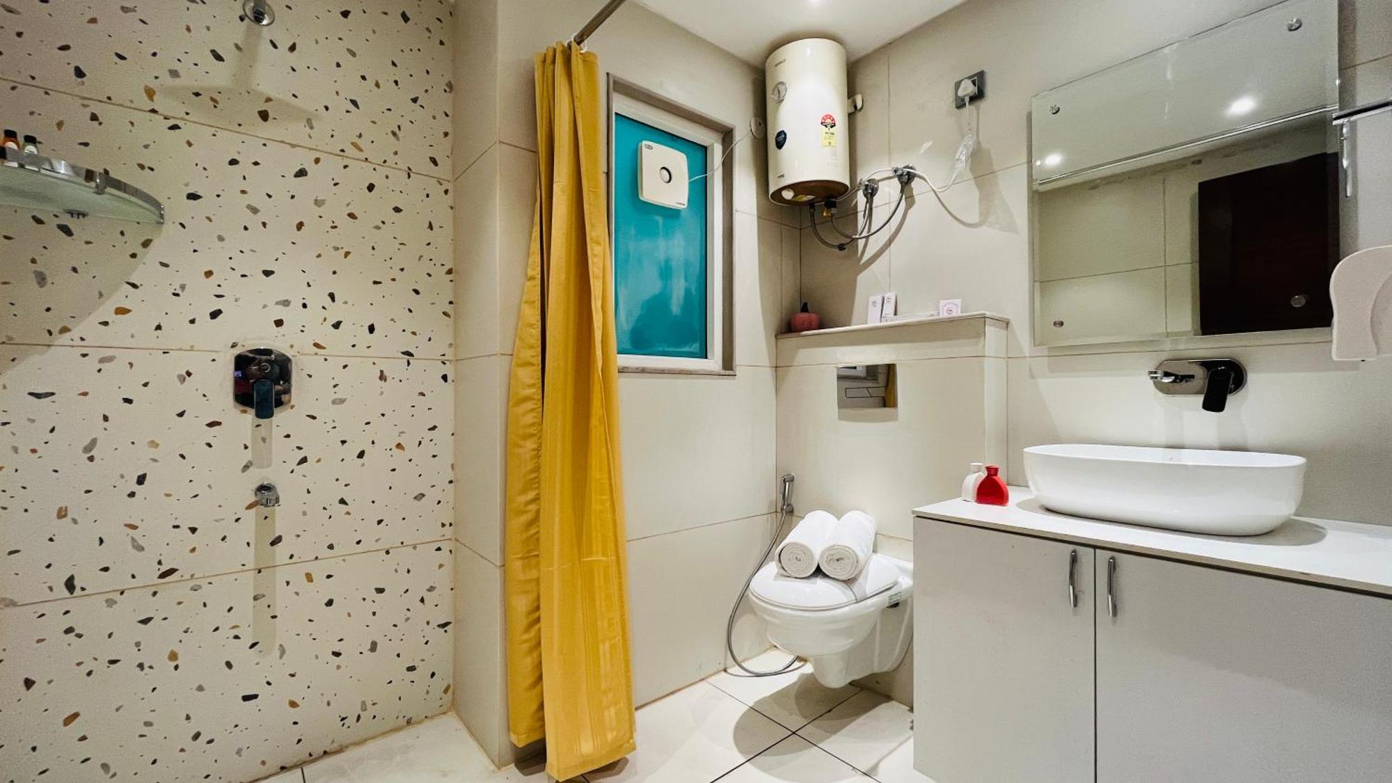 Zen Suites Gurgaon - Luxe Stays Collection Екстер'єр фото